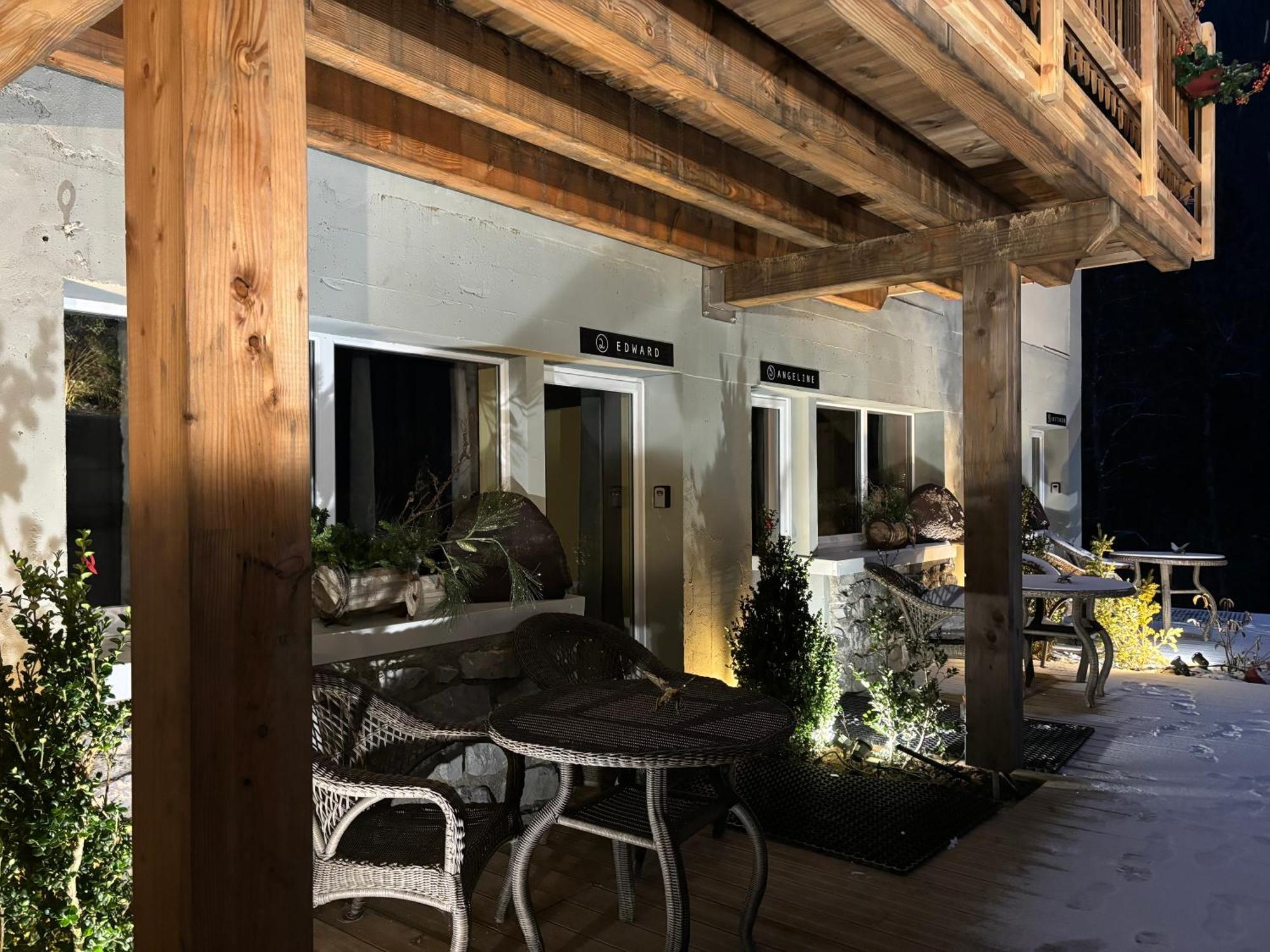 Les Secrets - Suites & Apartments Montriond Exteriör bild